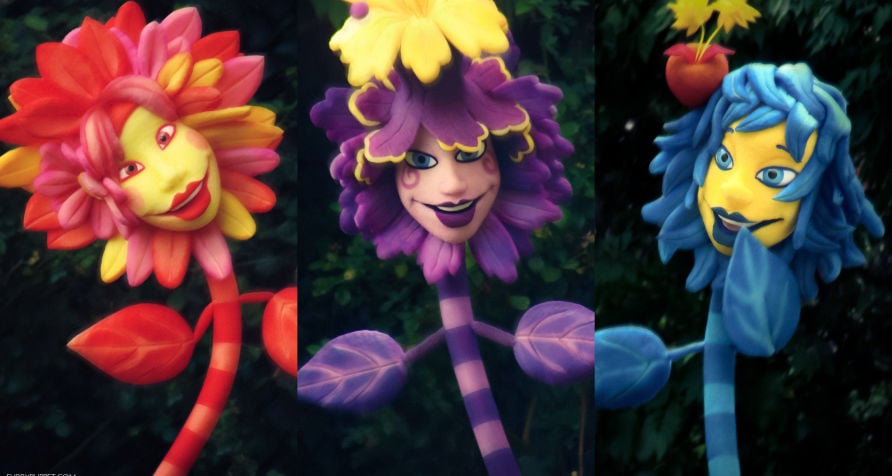 Flower puppets